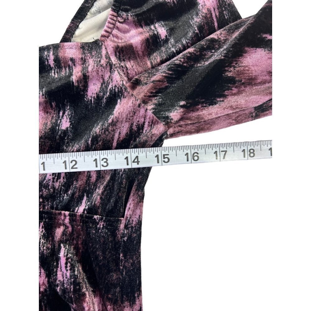 IN San Francisco Women's Cold Shoulder Crop Top - Picture 5 of 6